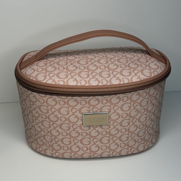 New Guess Pink Large Cosmetic Bag Vanity Case Pouch Travel Bag - Picture 4 of 9